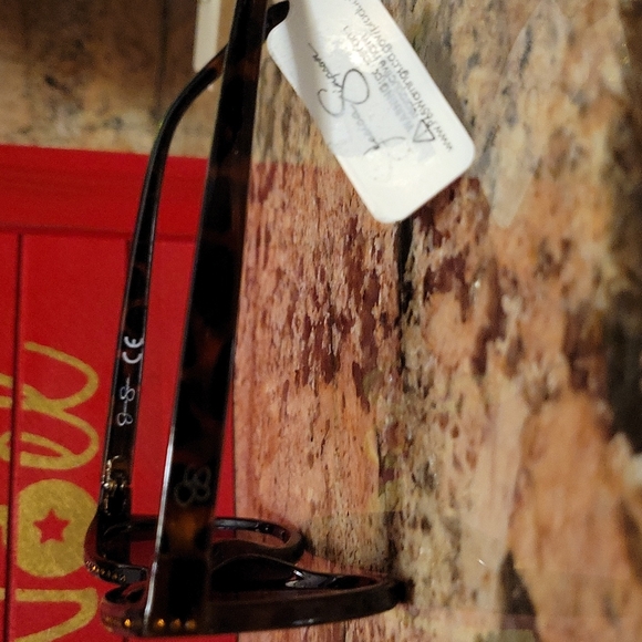 Jessica Simpson Rhinestone Sunglasses - Picture 3 of 3